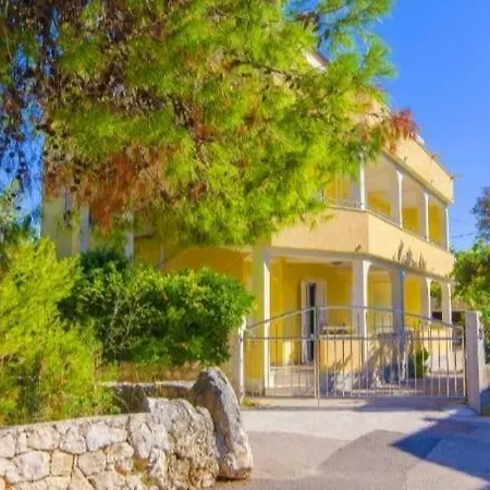 Petrovic Rogoznica (Sibenik-Knin)