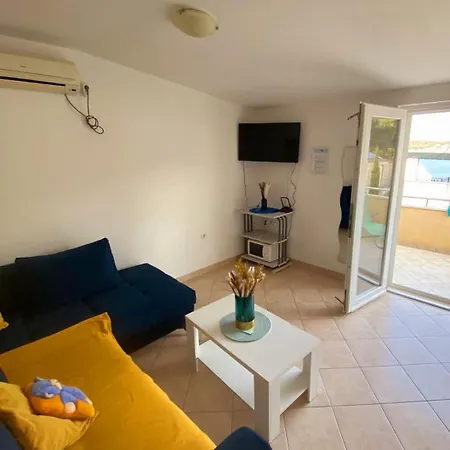 Apartment Petrovic