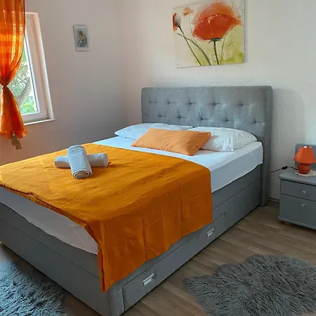 Petrovic Apartment
