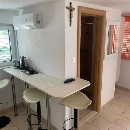 Apartment Petrovic