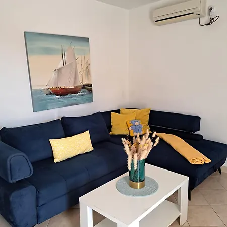 Apartment Petrovic Rogoznica (Sibenik-Knin)