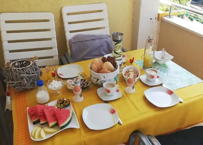 Petrovic * Rogoznica (Sibenik-Knin)