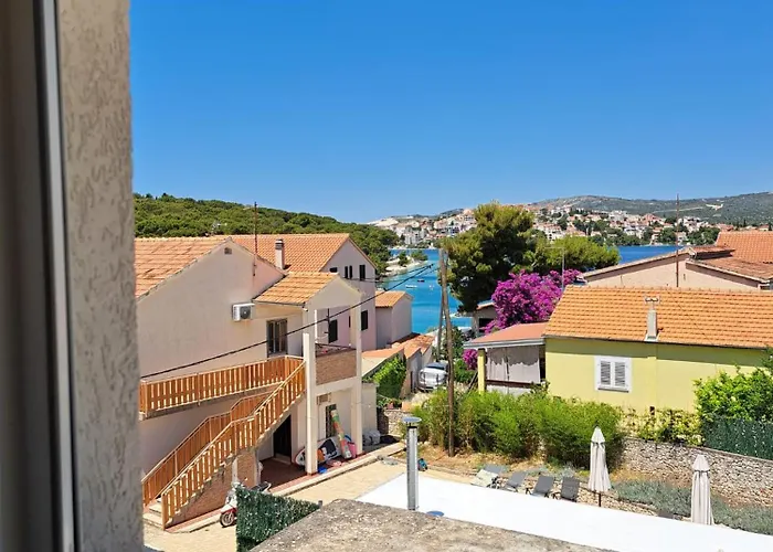 Petrovic * ロゴズニッツァ